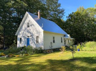 78 Collins Rd, Manchester, ME 04351