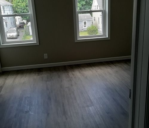2nd image of 211 Essex St Floor 1