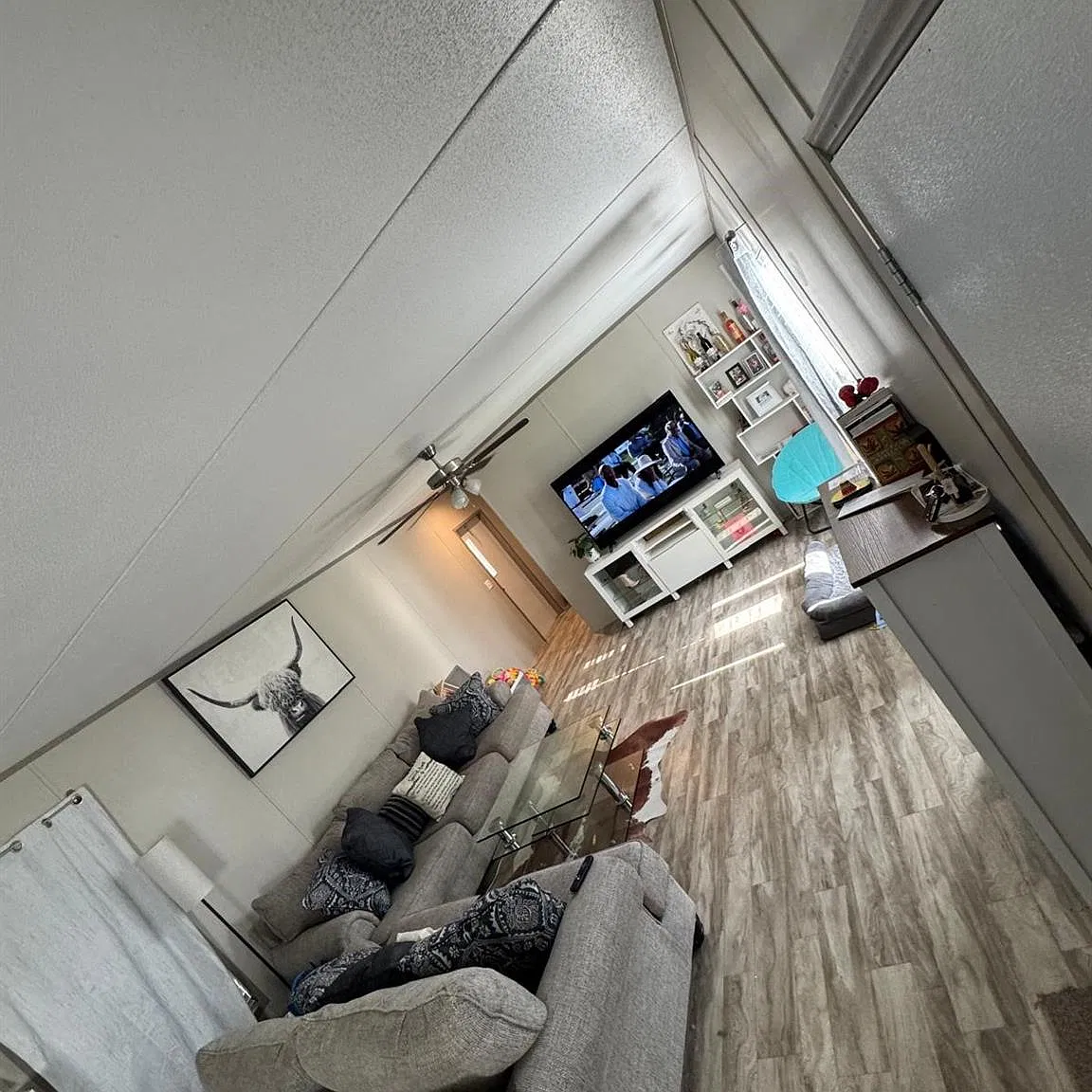 3 bed, 2.0 bath, 1152 sqft, $1,350 — Photo 4