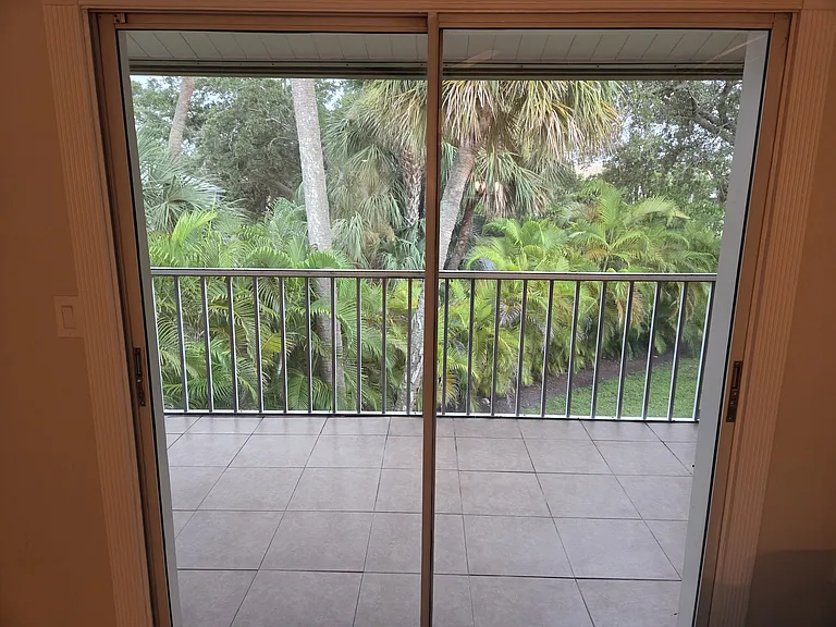 2395 Naples Trace Cir #5 — Photo 14