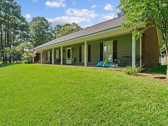 3rd image of 154 County Road 1515