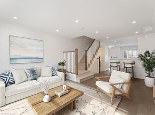 3480 Upper Middle Rd #16, Burlington, ON L7M4S1