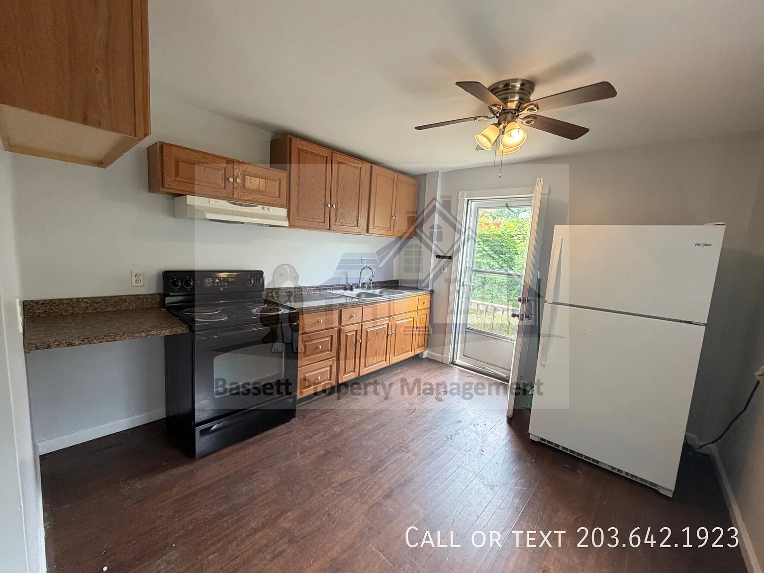 2 bed, 1.0 bath, 740 sqft, $1,549 — Photo 4