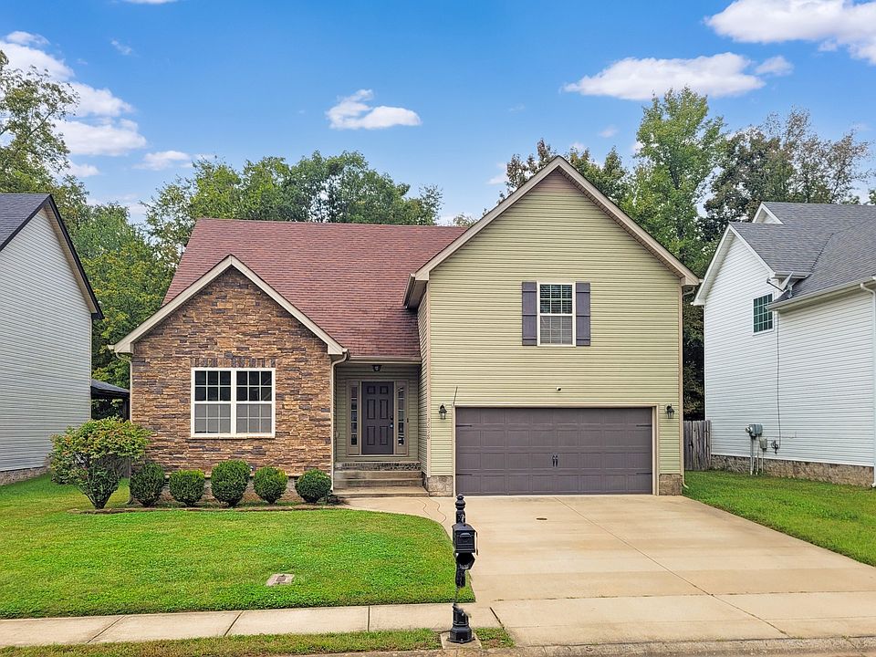 1st image of 3658 Fox Tail Dr