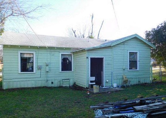 2nd image of 1303 Avenue K