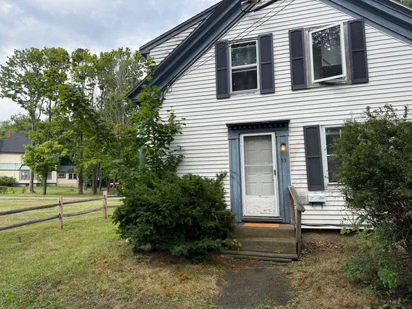 (undisclosed Address), Rockland, ME 04841