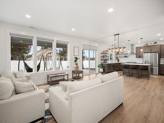 5th image of 1210 S Tornig Ln