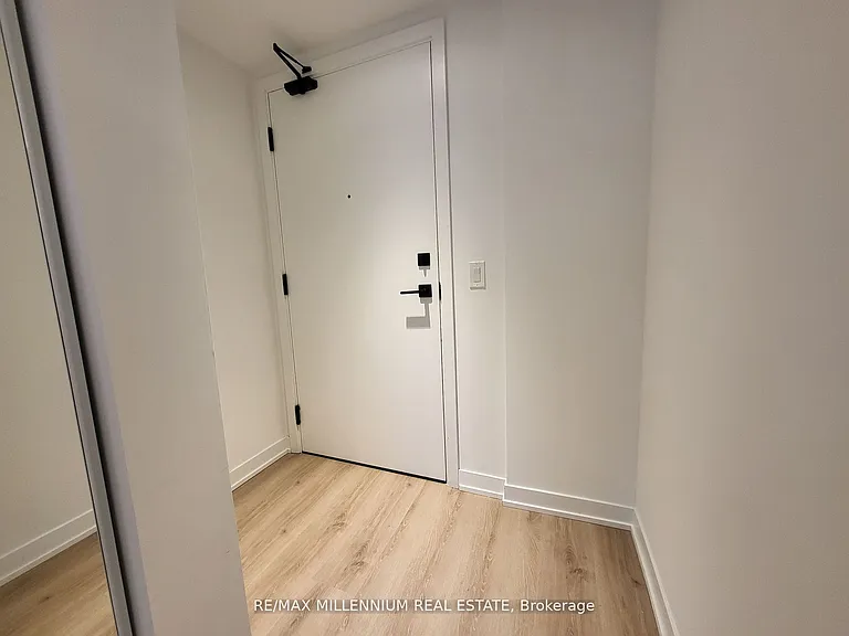 319 Jarvis St #5006 — Photo 16