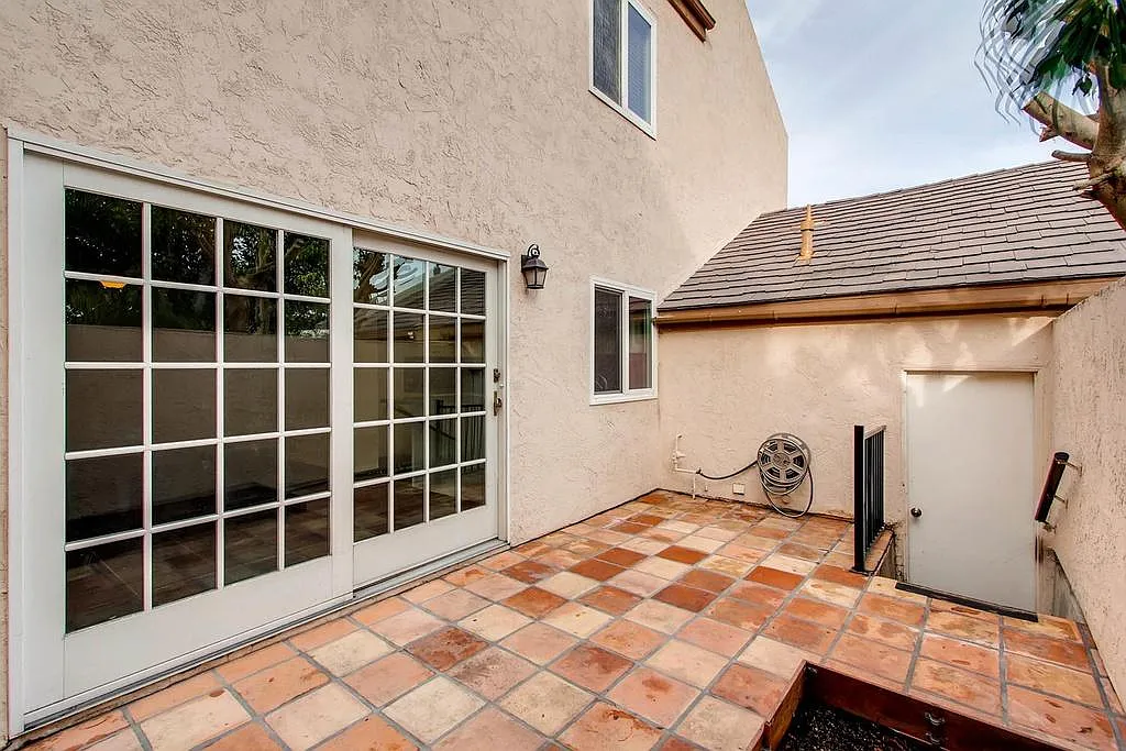 3910 Caminito Patricia — Photo 4