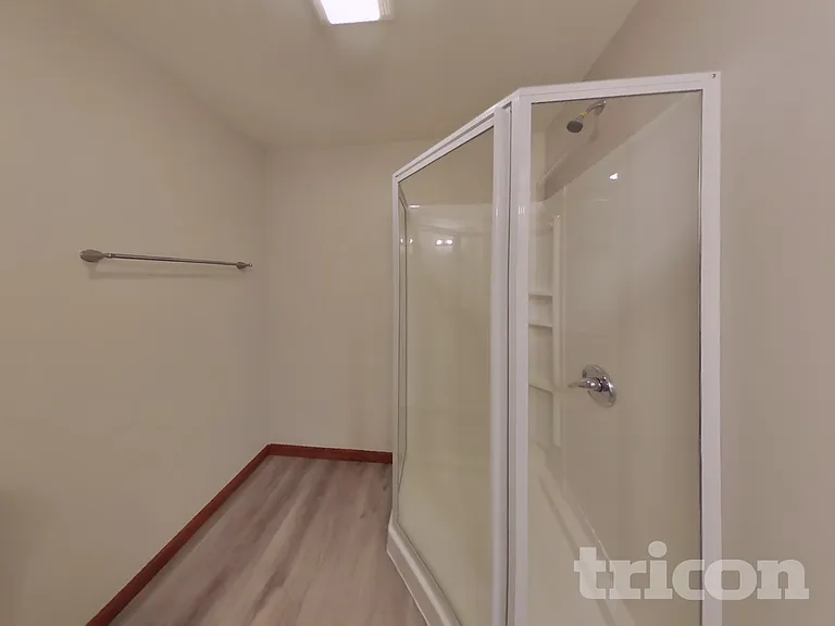 6612 Smithfield Dr — Photo 15