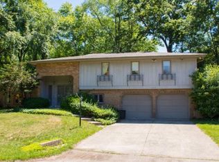 15394 Whispering Oak Dr, Mishawaka, IN