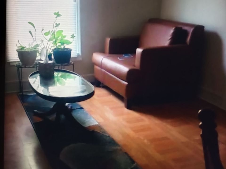 1st image of 4420 Rogers St