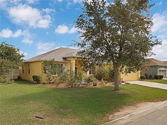 2nd image of 3443 Stoneway Dr