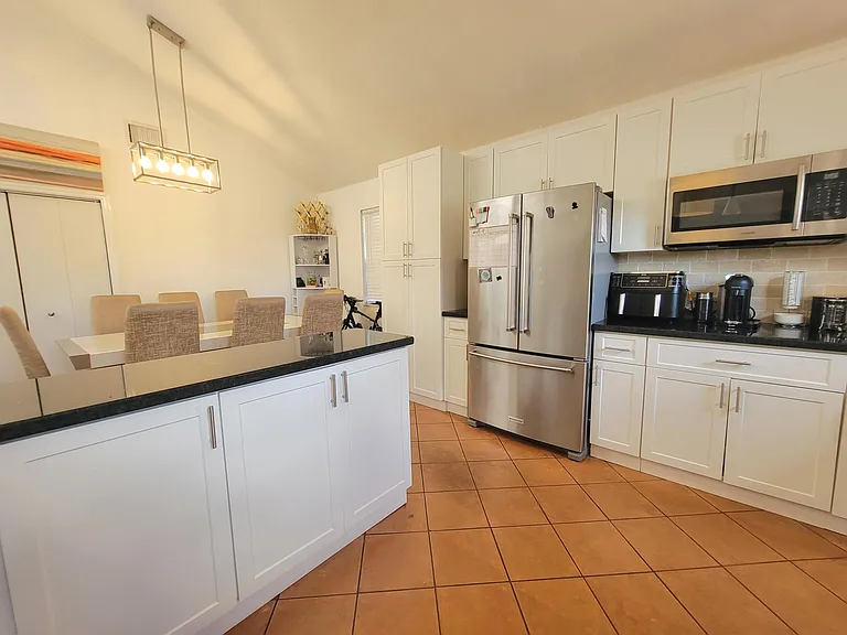13465 Fountain View Blvd — Photo 6