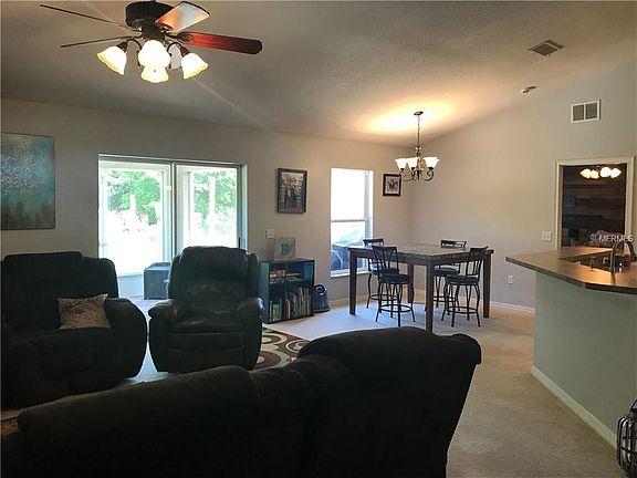 4th image of 1804 Williamsburg Dr