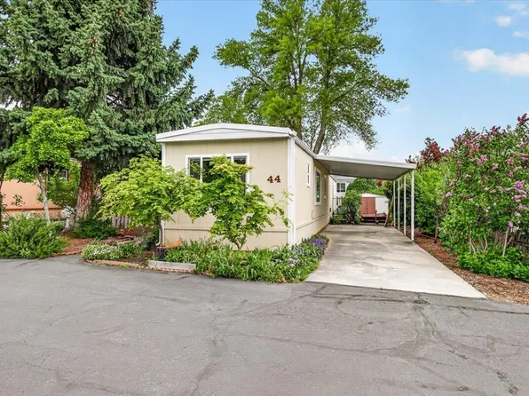 355 Colver Rd Unit 44, Talent, OR 97540