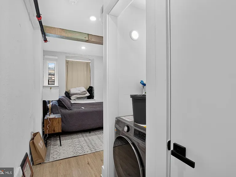 59 N 2nd St #4 — Photo 8