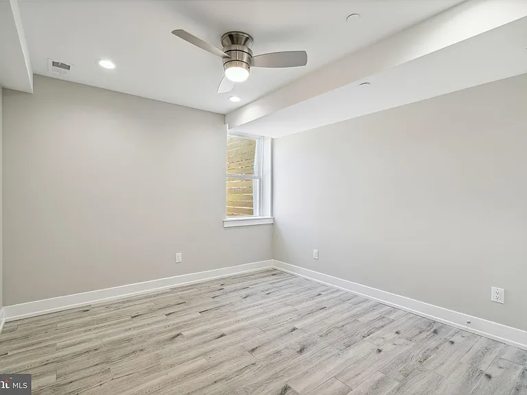 2429 N 3rd St #1 — Photo 17