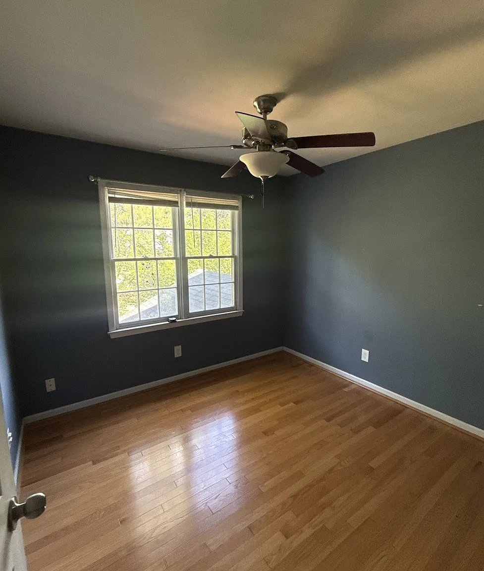 4 bed, 2484 sqft, $800 — Photo 1