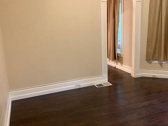 2nd image of 601 E Monte Vista Ave Unit 2