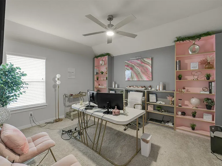 23610 Iris Field Ct — Photo 35