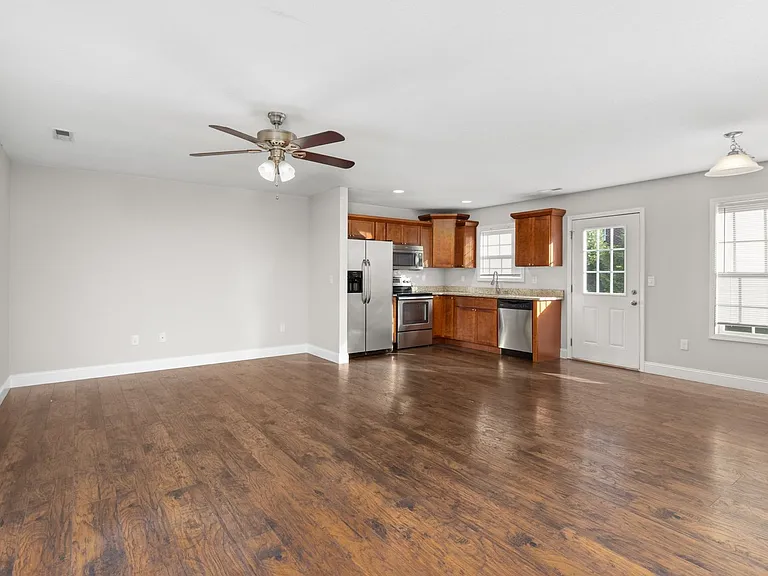 3502-3538 Carlyle Place Dr — Photo 2