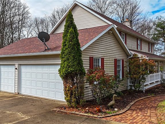 4th image of 81 James Rd