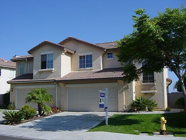 1st image of 1118 Calle De Damasco