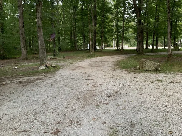 26131 State Route 108, Coalmont, TN 37313