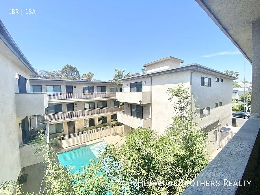 919 N Alfred St Los Angeles, CA 90069 — Photo 3