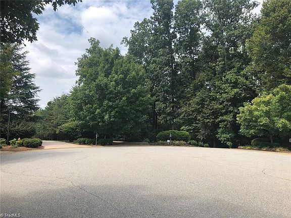 4th image of 8397 Tuscany Dr