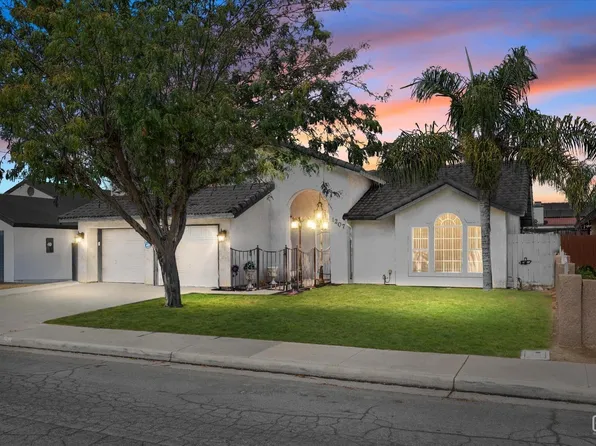 1207 5th Ave, Delano, CA 93215