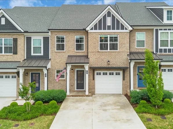 133 Dameron Pvt Dr, Hendersonville, TN 37075