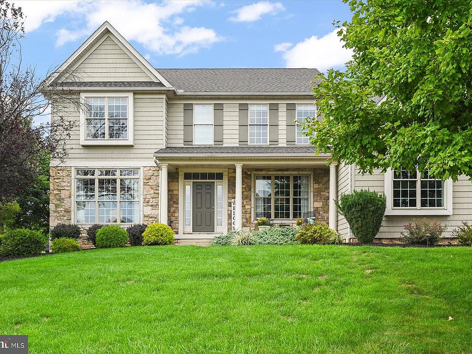 1st image of 2146 Bernays Dr