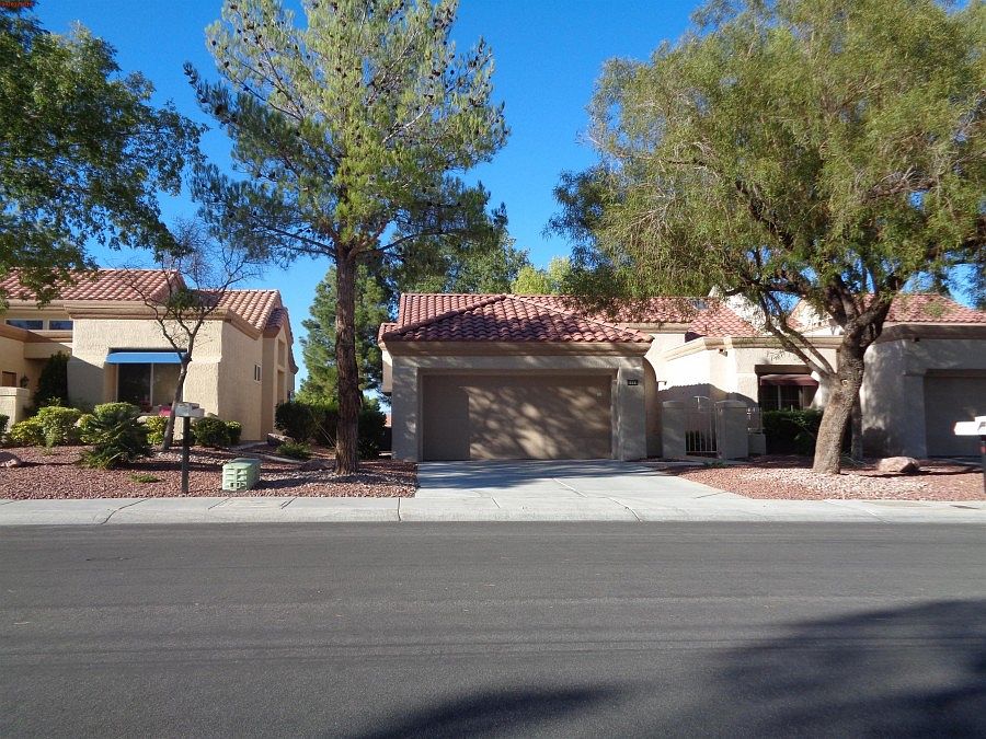 1st image of 9068 Sundial Dr