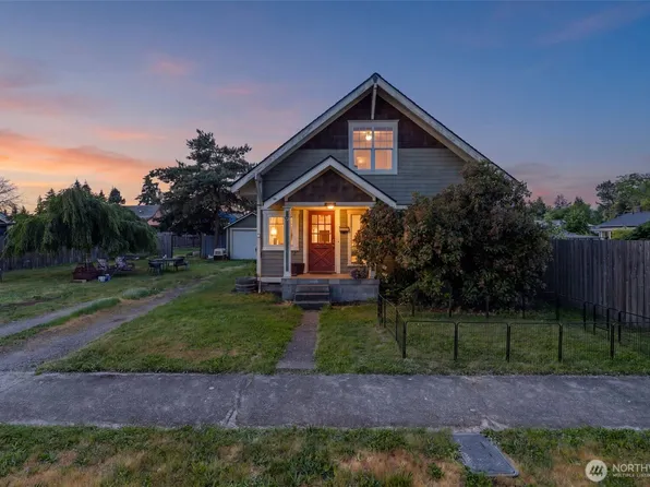 1208 W Pear Street, Centralia, WA 98531