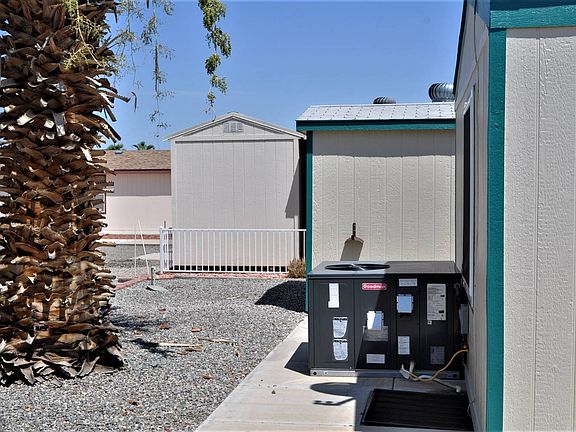 4th image of 10650 Avenida N Frontage #109