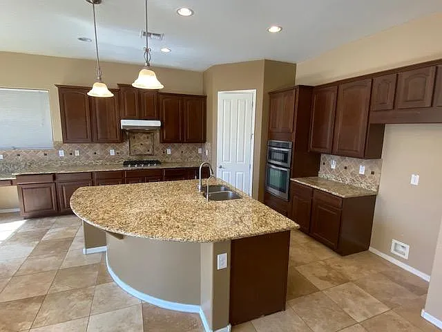 1905 W Swan Dr — Photo 8