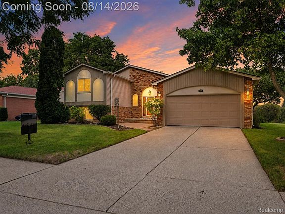 2nd image of 5114 Fedora Dr