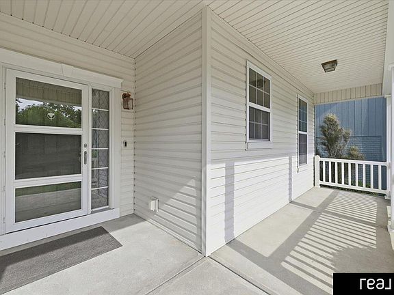 2nd image of 7440 N 87th St