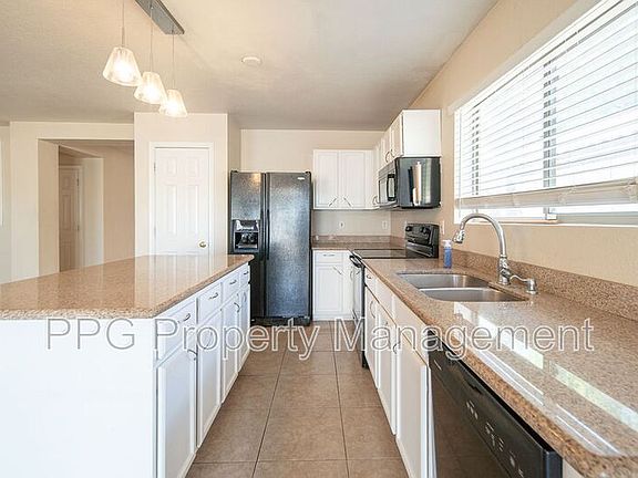 3rd image of 15105 N 155th Ln