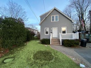 1193 Brookdale Avenue, Bay Shore, NY 11706