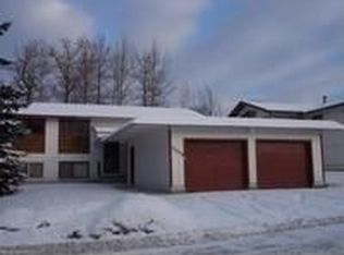 17559 Meadow Creek Dr, Eagle River, AK 99577