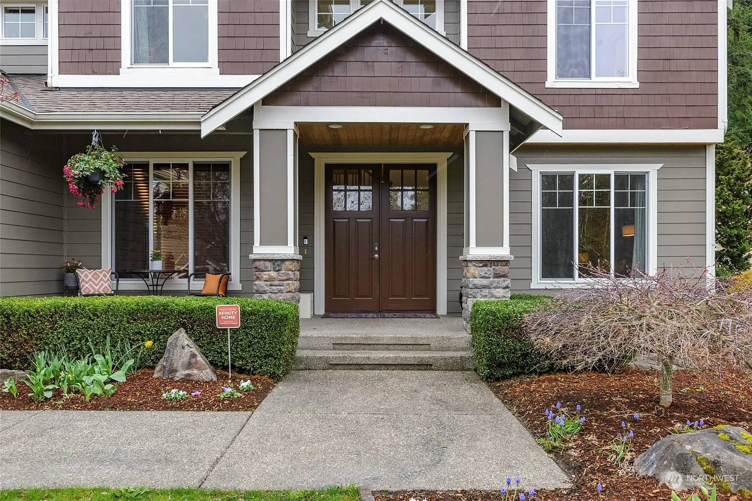 1725 18th Street Pl SE photo 1