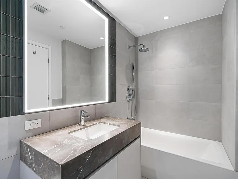500 Alton Rd #2702 — Photo 11
