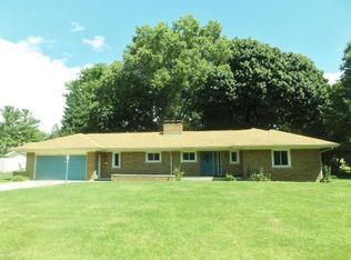 806 S Lakeview Ave, Sturgis, MI 49091