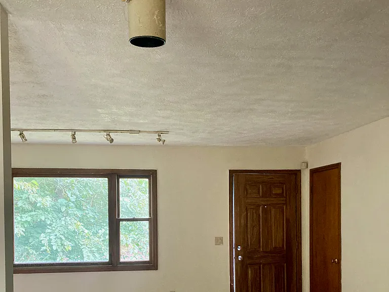 4205 E Scholl Rd — Photo 15
