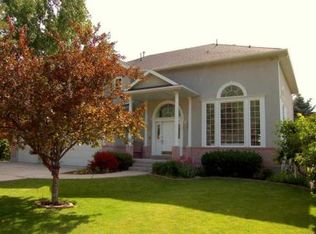 8526 S Scottish Dr, Cottonwood Heights, UT 84093