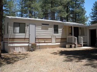 2173 N Oval Dr, Overgaard, AZ 85933