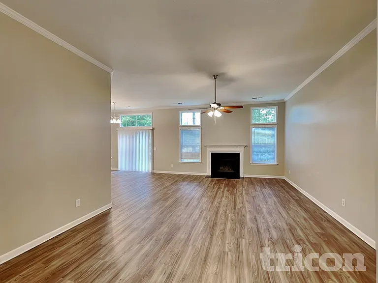 12 New Stock Ct — Photo 3